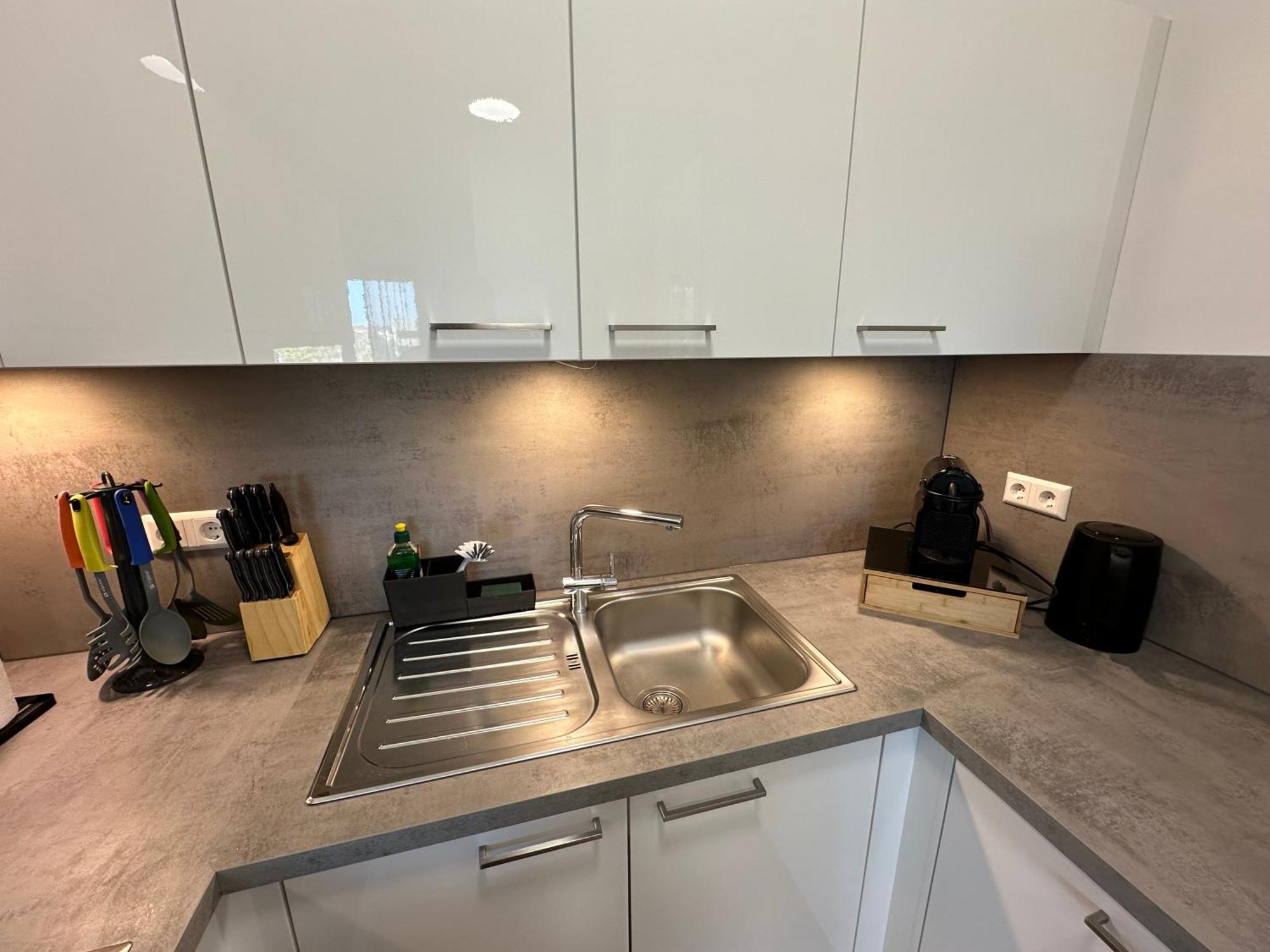 Suite4Me - Balkon I Kueche I Waschmaschine I Mainz-Kostheim Wiesbaden Exteriör bild